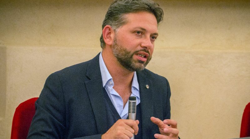Il sindaco di San Nicandro, Matteo Vocale: «Criminalità, intervenire in trincea»